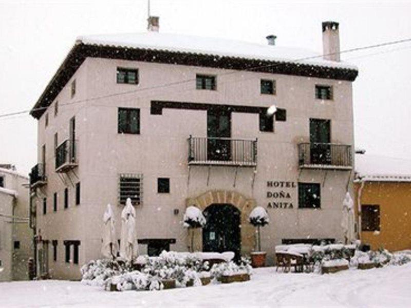 Hotel Restaurante Doña Anita Requena Exterior foto